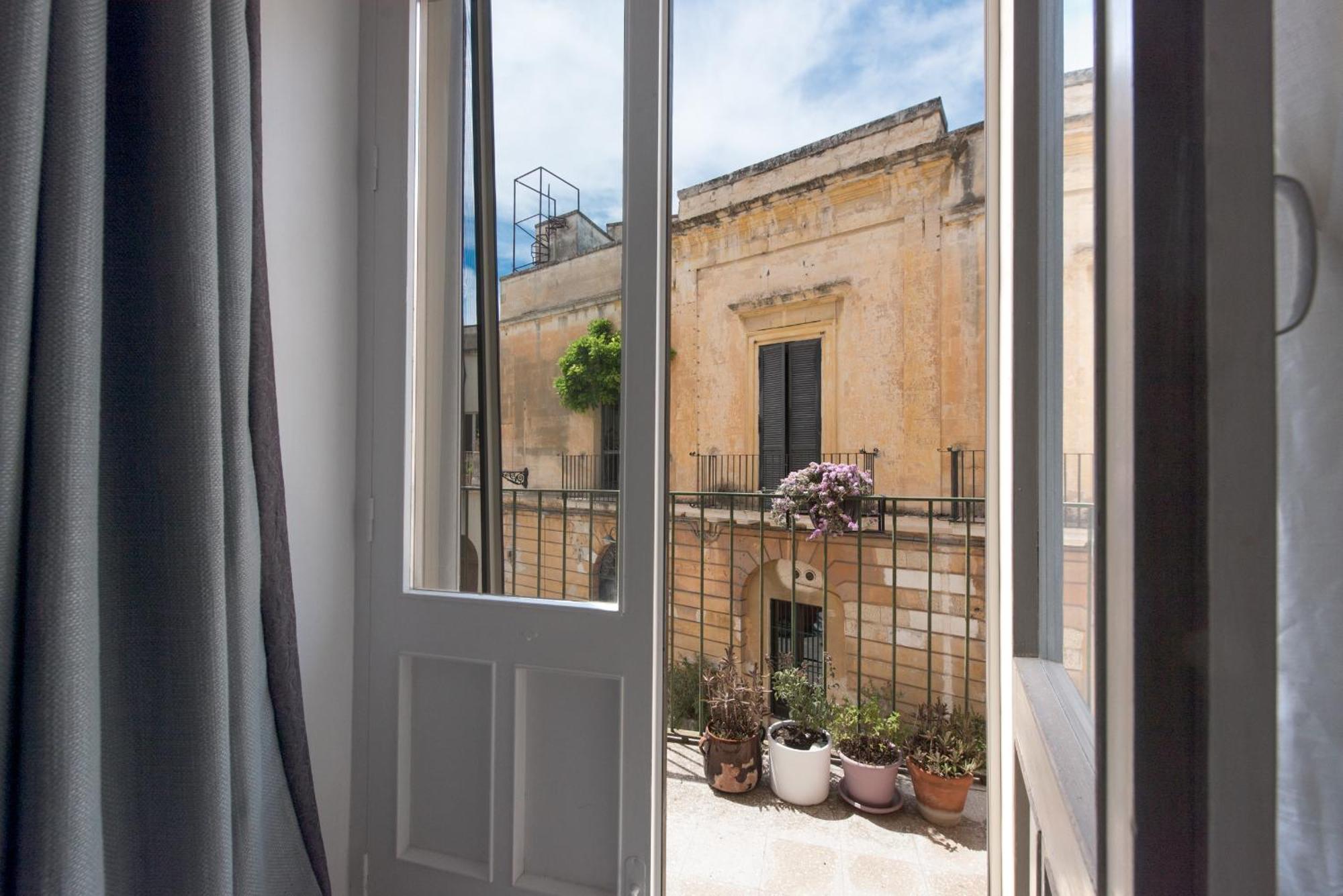 San Giusto Central Apartment Λέτσε Εξωτερικό φωτογραφία